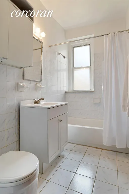 New York City Real Estate | View 728 41st Street, 1C | Bathroom | View 6