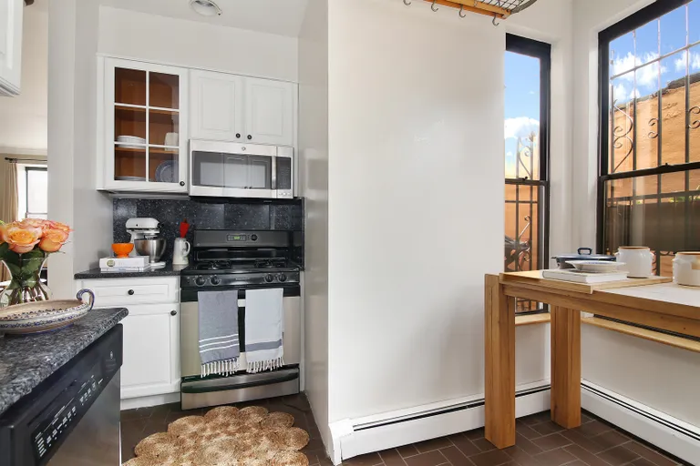 New York City Real Estate | View 435A 9th Street, 3 | Kitchen | View 3