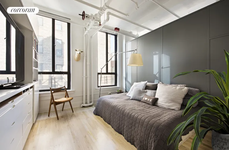 New York City Real Estate | View 12 West 17th Street, PH | room 7 | View 8
