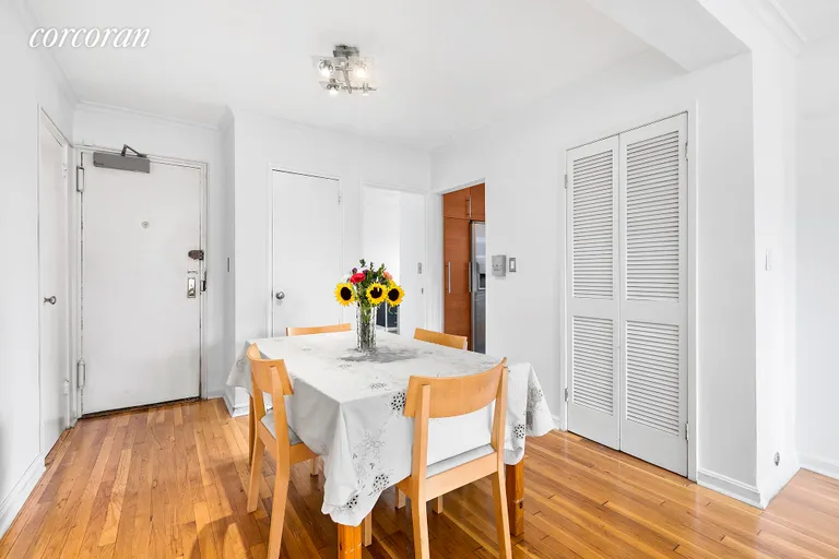 New York City Real Estate | View 330 Haven Avenue, 6C | room 1 | View 2