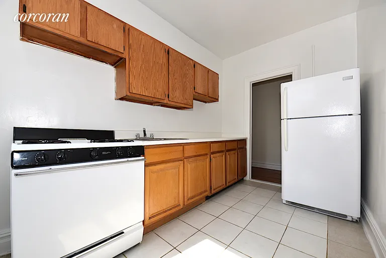 New York City Real Estate | View 26-80 30th Street, 3S | room 8 | View 9
