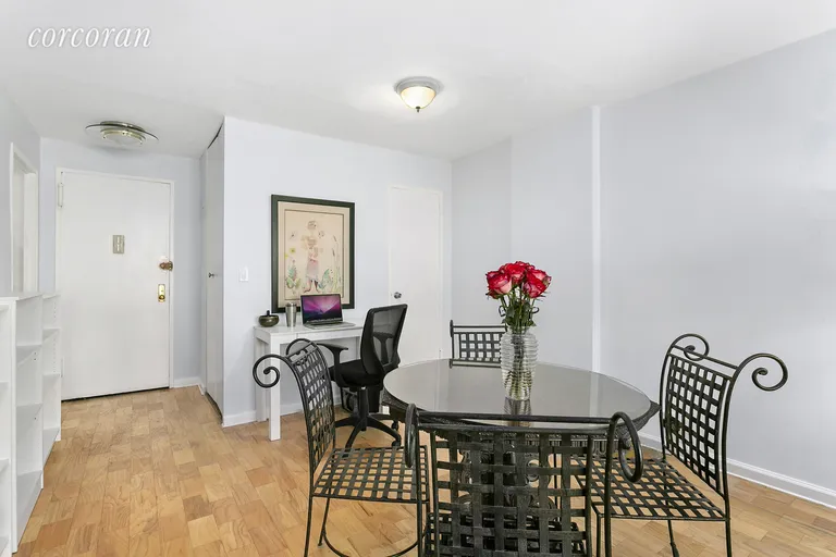 New York City Real Estate | View 10 West 15th Street, 208 | room 1 | View 2