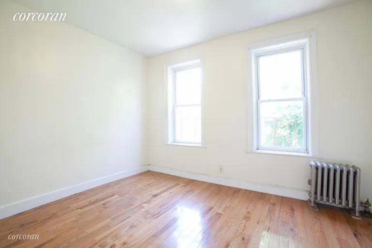 New York City Real Estate | View 489 Montgomery Street, 3 | room 3 | View 4