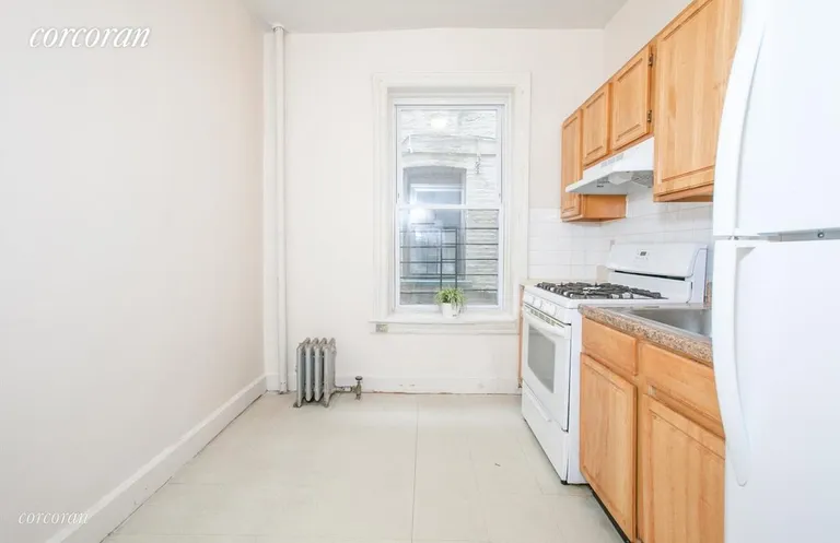 New York City Real Estate | View 489 Montgomery Street, 3 | room 5 | View 6