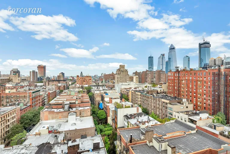 New York City Real Estate | View 201 West 21st Street, 15B | room 1 | View 2
