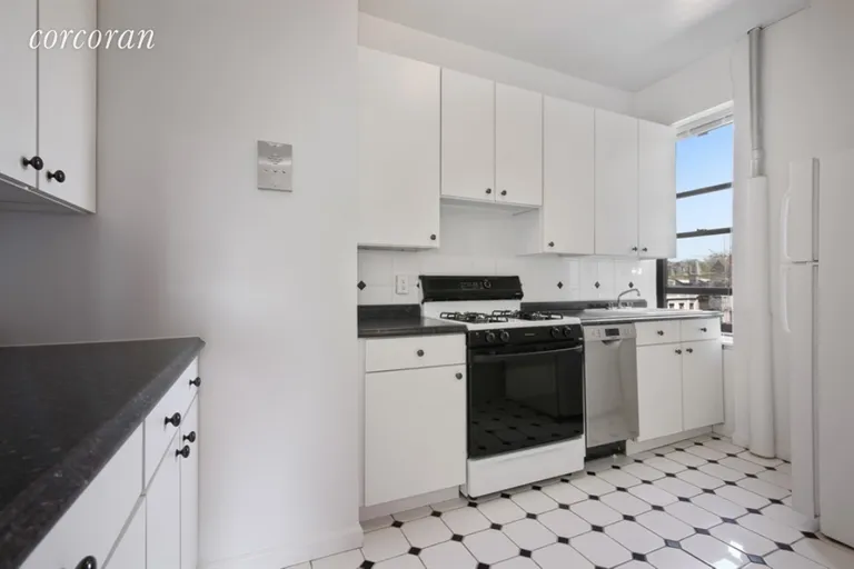 New York City Real Estate | View 575 3rd Street, 3D | room 2 | View 3