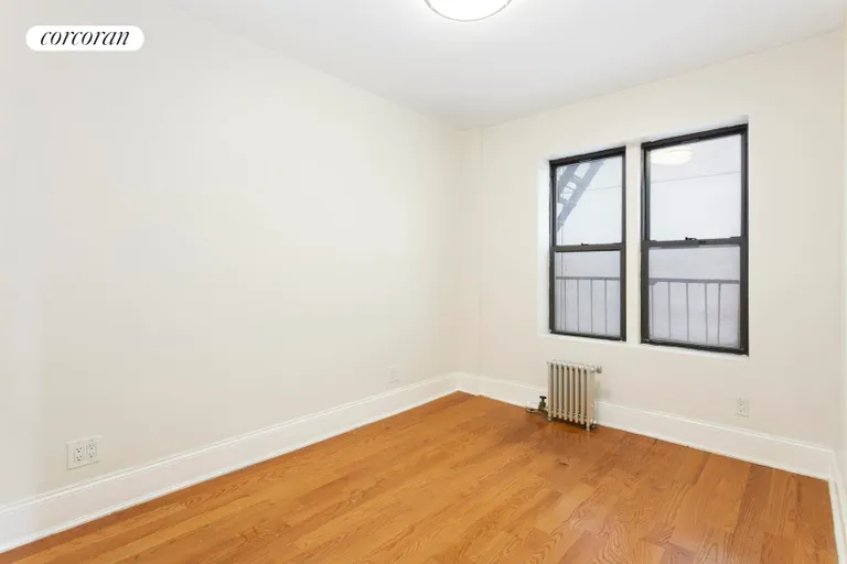 New York City Real Estate | View 234 Union Avenue, 5 | Living Room | View 3