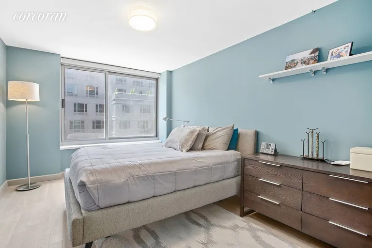 New York City Real Estate | View 270 West 17th Street, 4K | room 3 | View 4