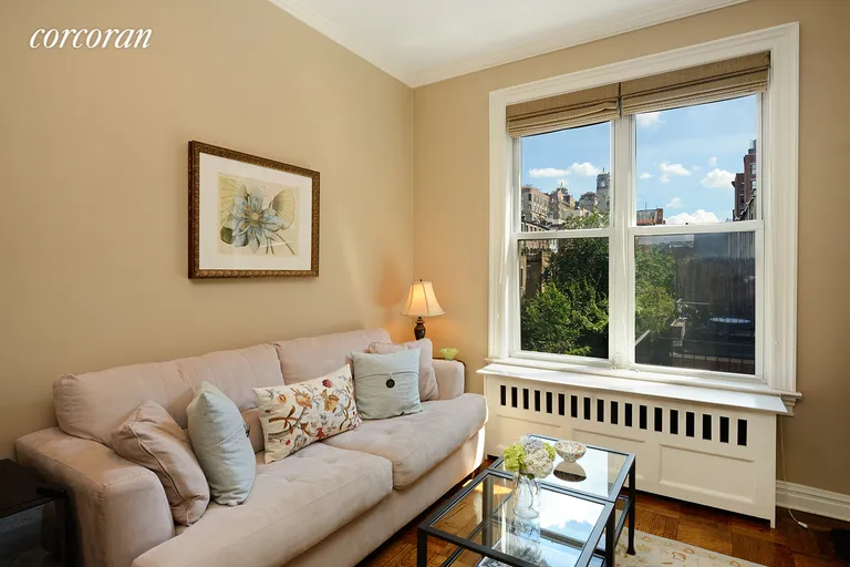 New York City Real Estate | View 151 West 80th Street, 4R | room 1 | View 2