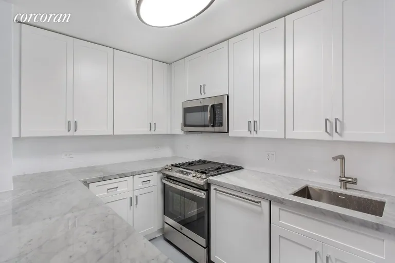 New York City Real Estate | View 235 East 87th Street, 5L | room 1 | View 2