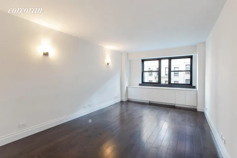 New York City Real Estate | View 235 East 87th Street, 5L | Bedroom | View 9