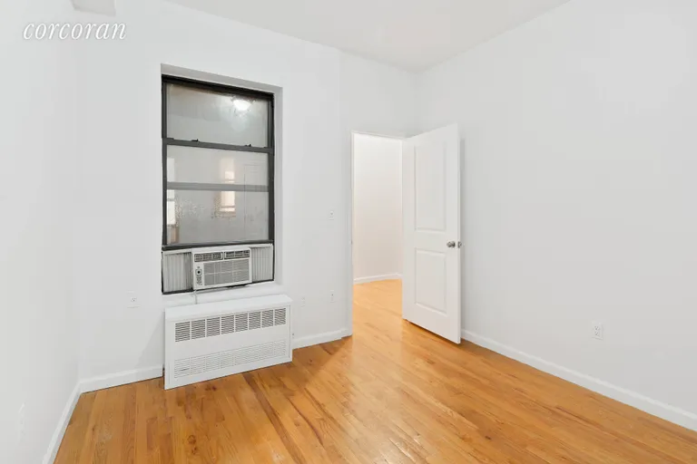 New York City Real Estate | View 273 Albany Avenue, 3B | 3 Beds, 1 Bath | View 1