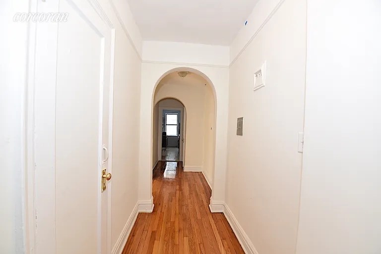 New York City Real Estate | View 25-90 35th Street, 2-B | room 8 | View 9