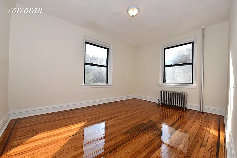 New York City Real Estate | View 25-90 35th Street, 2-B | room 5 | View 6