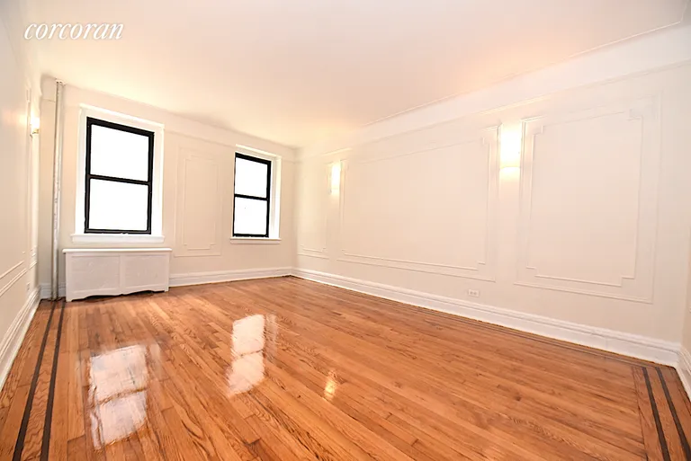 New York City Real Estate | View 25-90 35th Street, 1L | room 3 | View 4
