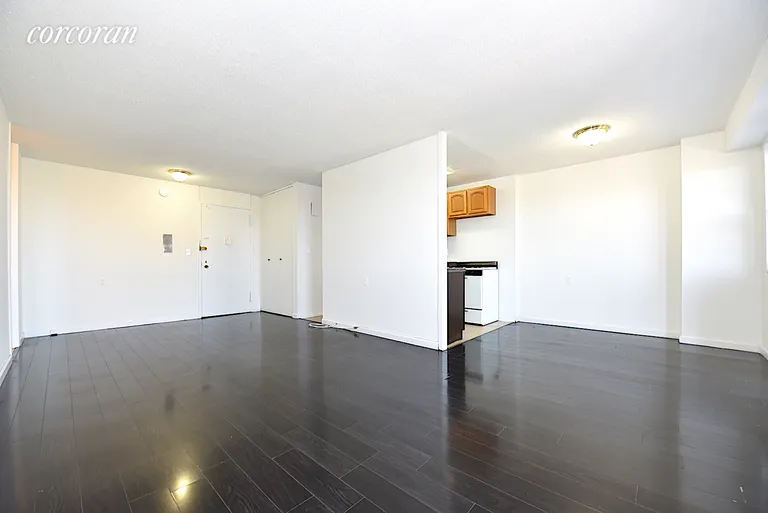New York City Real Estate | View 47-50 59th Street, 8F | room 1 | View 2