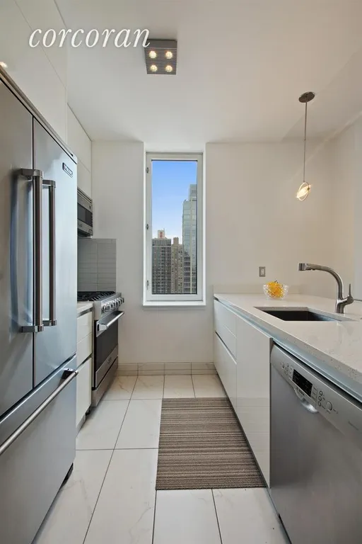 New York City Real Estate | View 1760 Second Avenue, 23B | Kitchen | View 2