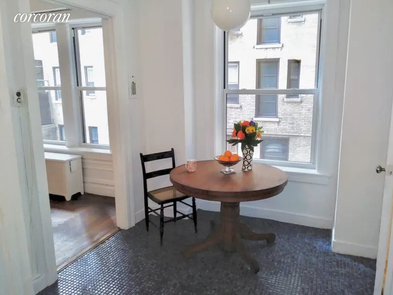 New York City Real Estate | View 250 West 94th Street, 2F | Eat-in | View 6