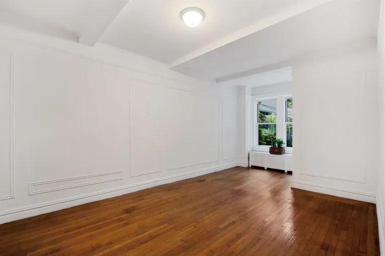 New York City Real Estate | View 250 West 94th Street, 2F | Master Bedroom | View 4