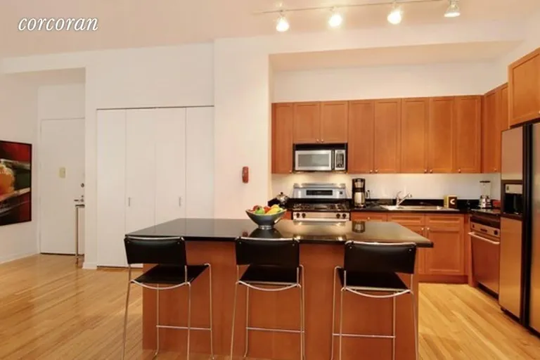 New York City Real Estate | View 252 Seventh Avenue, 7C | room 1 | View 2