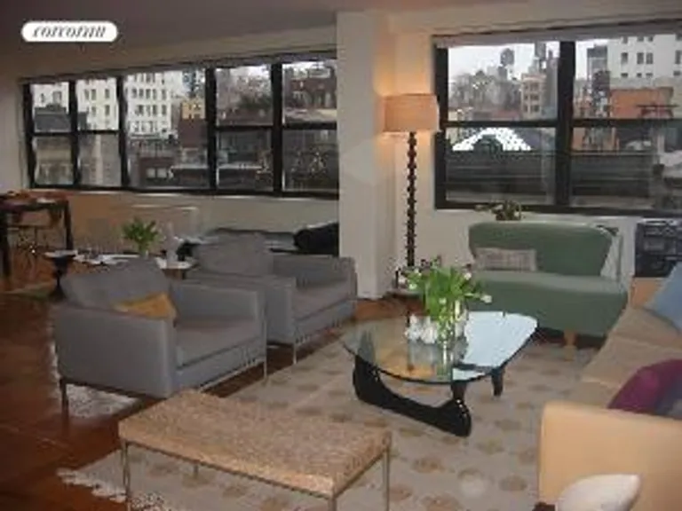 New York City Real Estate | View 7 East 14th Street, 1011 | 2 Beds, 2 Baths | View 1