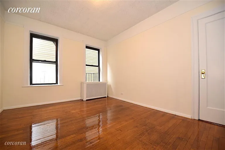 New York City Real Estate | View 25-41 30th Road, 2C | room 3 | View 4