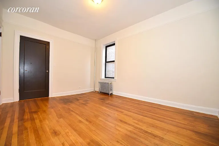 New York City Real Estate | View 25-41 30th Road, 4I | room 3 | View 4