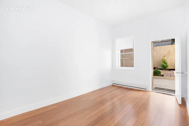 New York City Real Estate | View 674 Franklin Avenue, 1 | room 4 | View 5