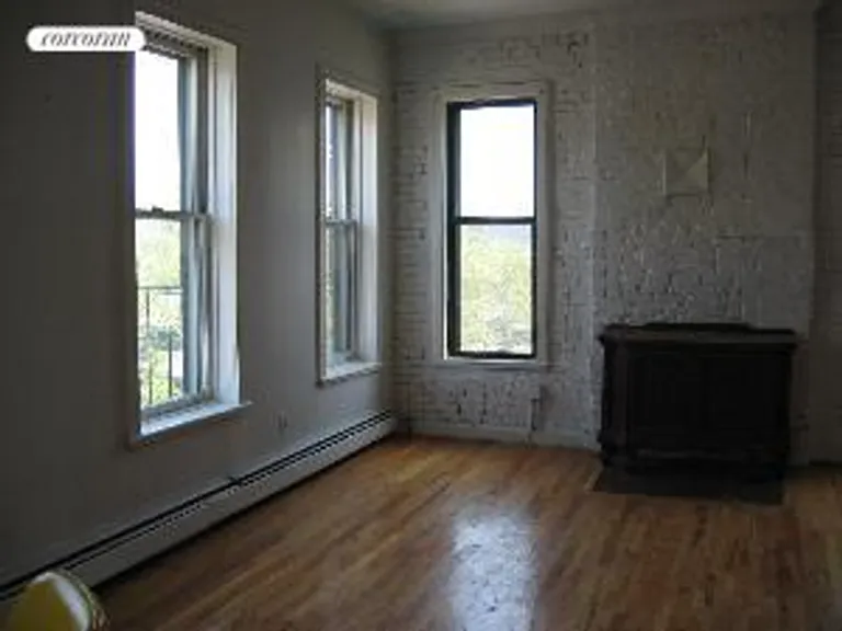 New York City Real Estate | View 194 Concord Street, 4 | room 2 | View 3