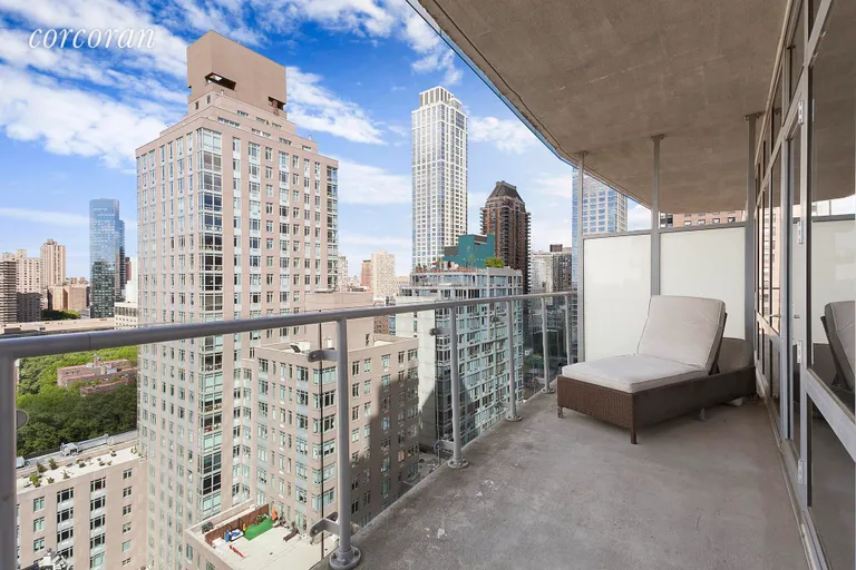 New York City Real Estate | View 555 West 59th Street, 22A | 3 | View 4