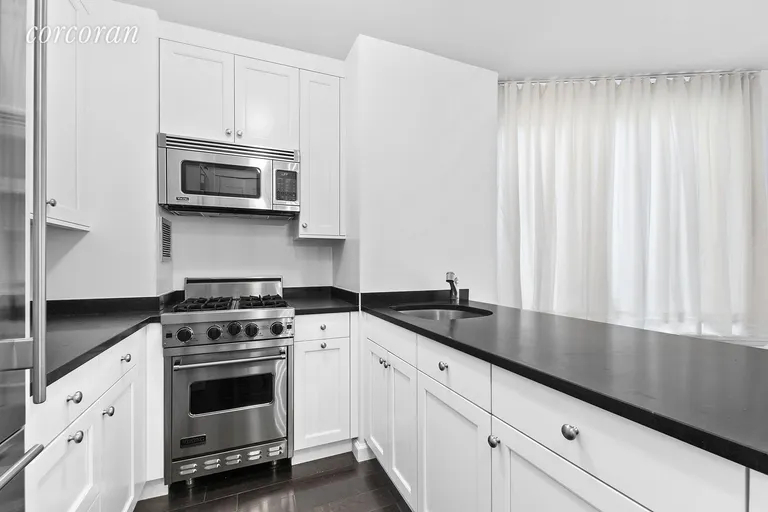 New York City Real Estate | View 155 West 70th Street, 7G | Well Appointed Open Kitchen | View 3