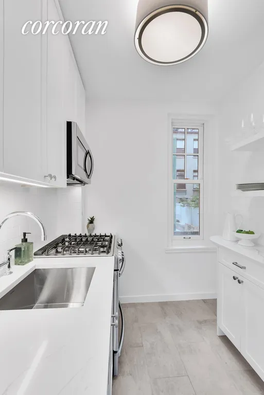 New York City Real Estate | View 299 West 12th Street, 1E | room 3 | View 4