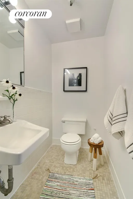New York City Real Estate | View 420 12th Street, L1R | Bathroom | View 8