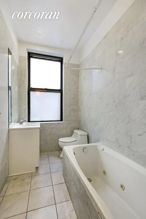 New York City Real Estate | View 171 West 57th Street, 4A | room 7 | View 8
