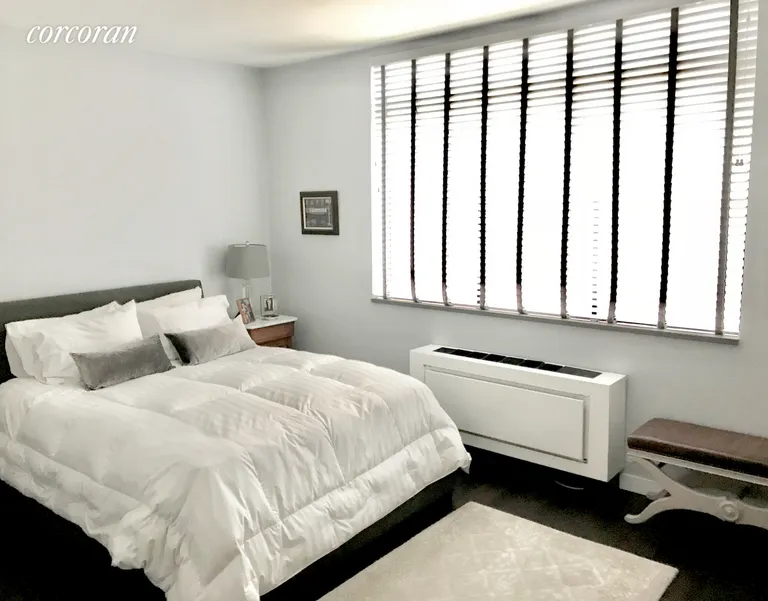 New York City Real Estate | View 45 West 67th Street, 14F | room 5 | View 6