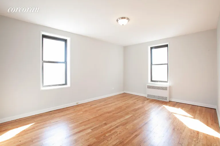 New York City Real Estate | View 160 Ocean Parkway, 6E | room 3 | View 4
