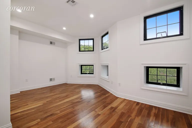 New York City Real Estate | View 282 Clifton Place, 2 | room 4 | View 5