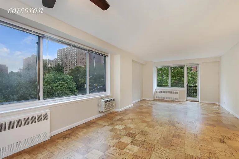 New York City Real Estate | View 400 Central Park West, 3D | 2 Beds, 2 Baths | View 1