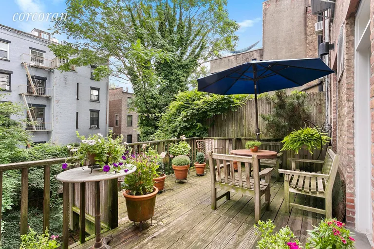 New York City Real Estate | View 265 Henry Street, UPPER QUADRAPLEX | Expansive terrace overlooking bucolic back yards | View 10