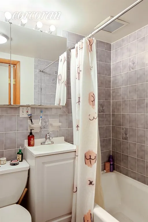 New York City Real Estate | View 304 West 76th Street, 5a | Bathroom | View 3