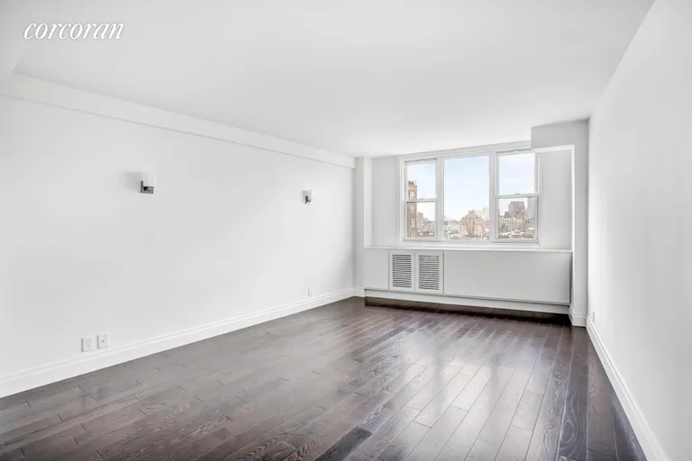 New York City Real Estate | View 61 Jane Street, 16D | room 7 | View 8