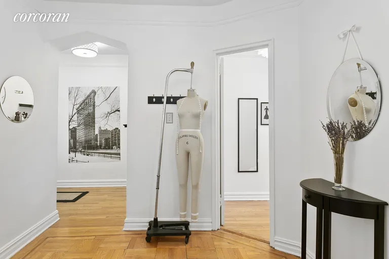 New York City Real Estate | View 135 Hawthorne Street, 5D | Dynamite Den/Office Nook | View 3