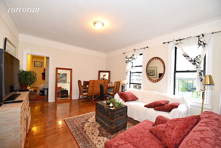 New York City Real Estate | View 34-20 32nd Street, 2D | room 1 | View 2