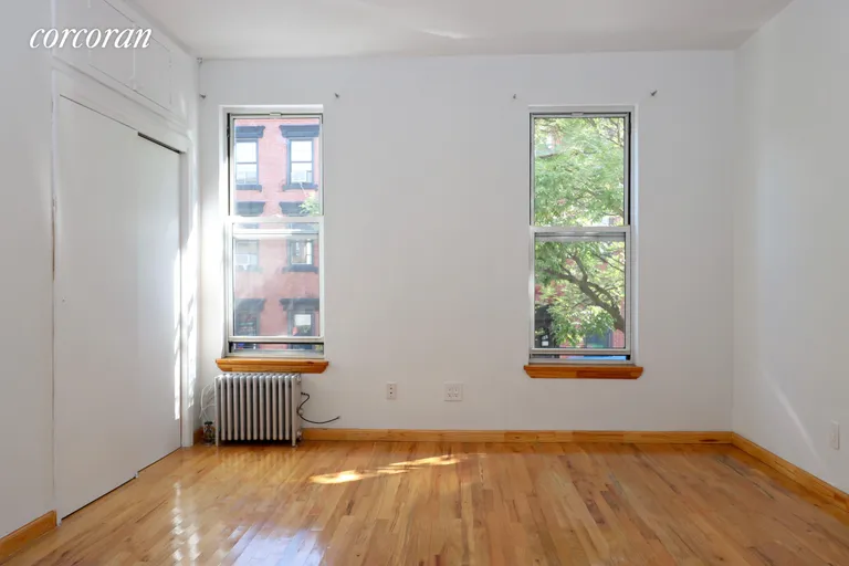 New York City Real Estate | View 158 Bedford Avenue, 2R | 1.5 Beds, 1 Bath | View 1