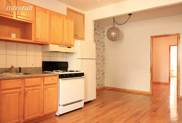 New York City Real Estate | View 158 Bedford Avenue, 2R | Kitchen/Dining Alcove | View 5