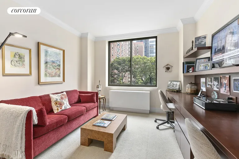 New York City Real Estate | View 2 Columbus Avenue, 3C | room 5 | View 6