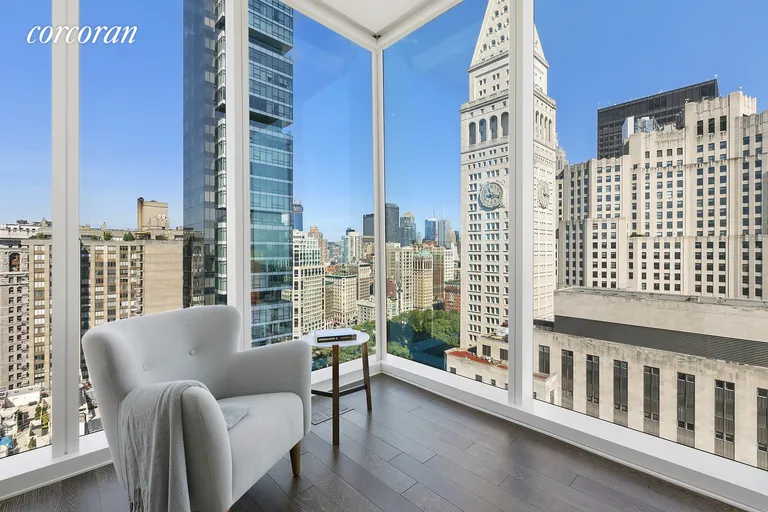 New York City Real Estate | View 45 East 22nd Street, 29A | 2 Beds, 2 Baths | View 1