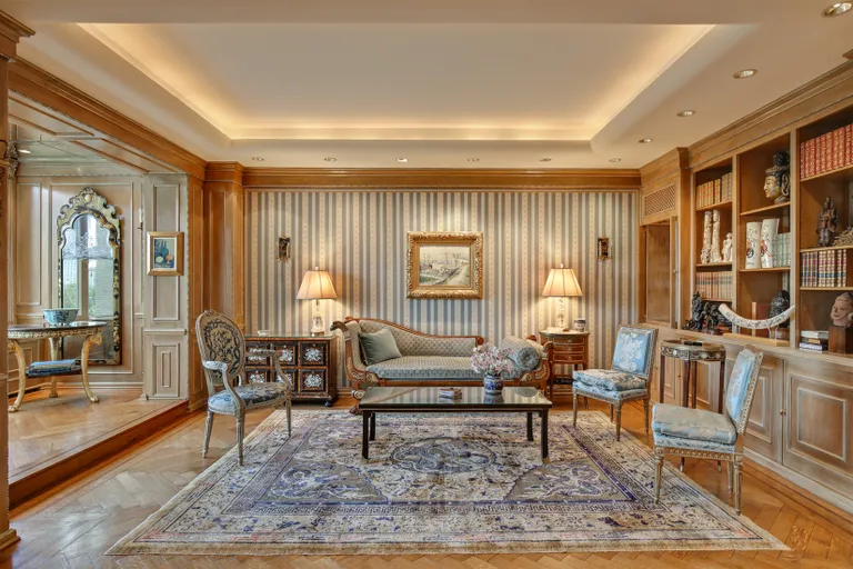 New York City Real Estate | View 860 Fifth Avenue, 9/10K | Library opens to solarium | View 5