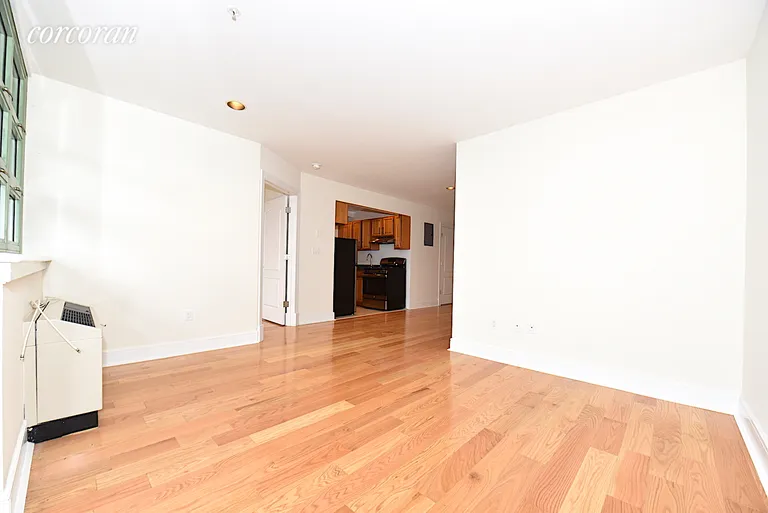 New York City Real Estate | View 19-19 24th Avenue, R417 | room 5 | View 6