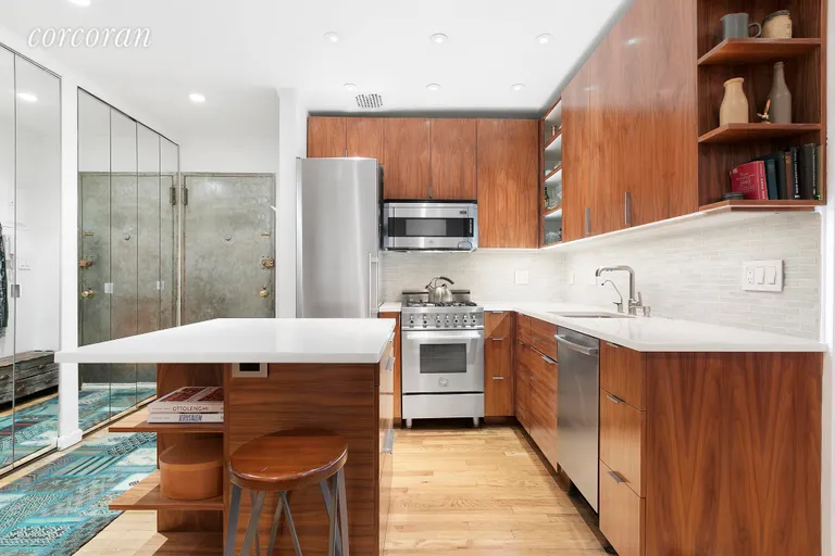 New York City Real Estate | View 250 West 15th Street, 2C | Top-of-the-line gut reno'd kitchen | View 2